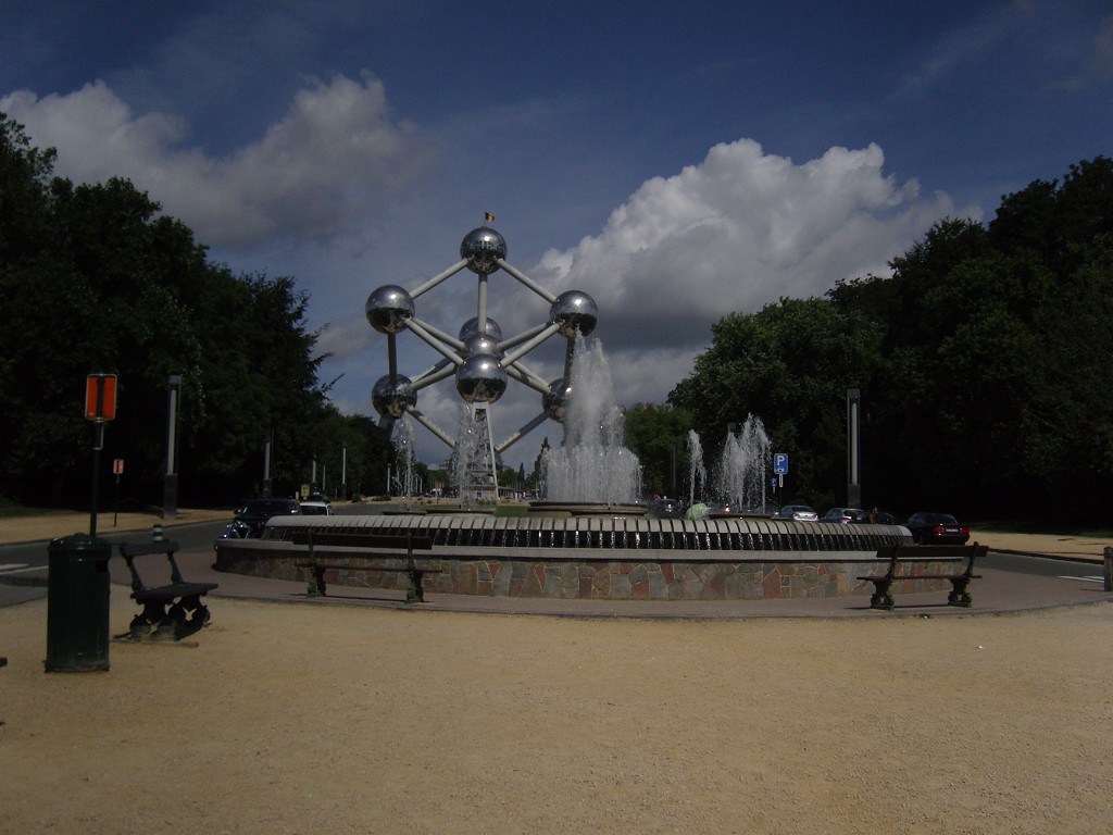 SAMSUNG DIGITAL CAMERA
